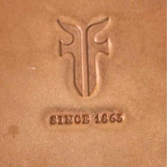 Frye Women's Carla Criss Cross Open Toe Sandal Size 7.5 - Picture 6 of 9